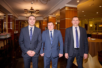 Собрание сочинений. Том II: масштаб личности и безупречный порядок  После триумфального старта с Константином Райкиным, проект Льва Лурье «Собрание сочинений. Встречи на Невском» представил свой второ